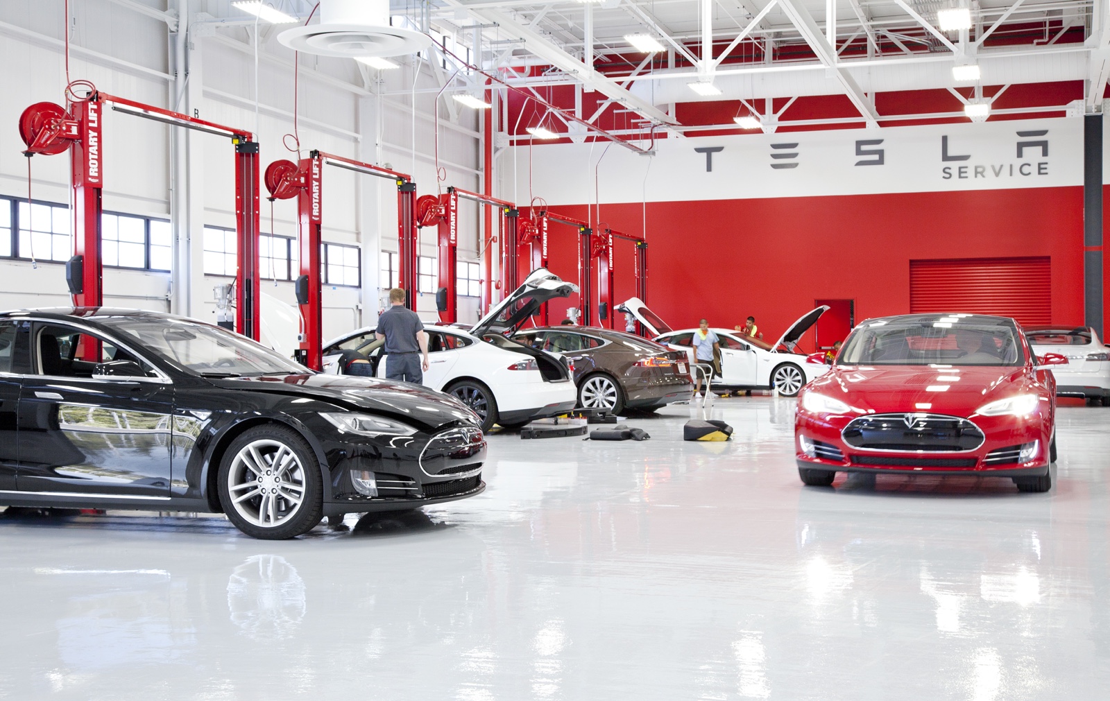 авторынок сервис. Bmw сервис. автопилот сервис москва. Hyundai getz на подъемнике. честный-автосервис.