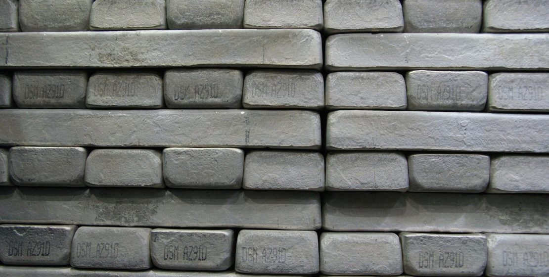 magnesium ingot