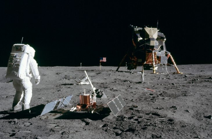 Apollo 11 50th Anniversary Apollo Lunar Landing Module Corgi Model 