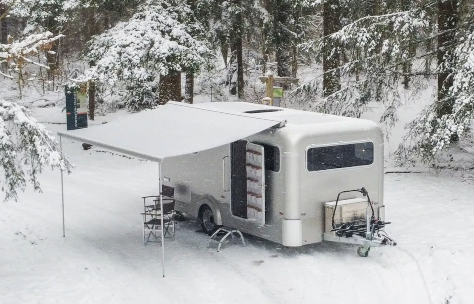 Aluminum Camper Keeps Adventurers Warm Light Metal Age Magazine