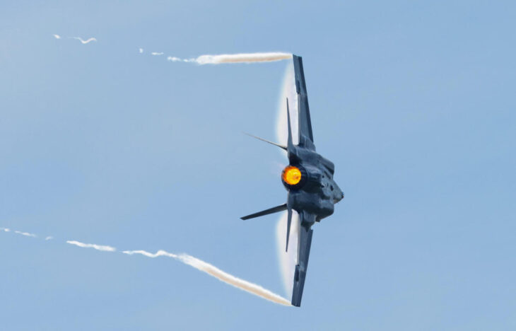 Image of a jet in the blue sky