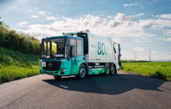 An industrial truck with the Hydro logo on the side
