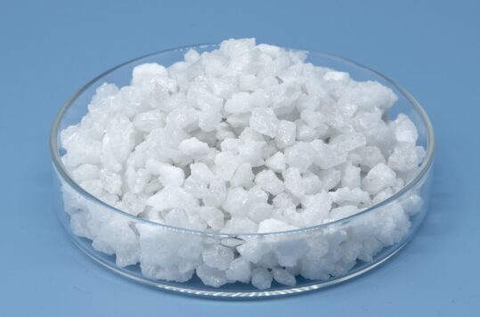 Dish of alumina